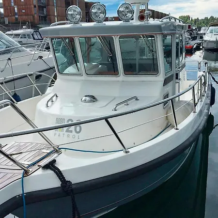 6 Person Holiday In