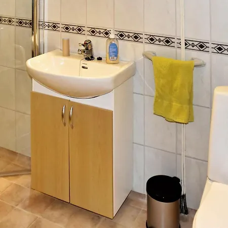 بيت للعطل 6 Person Holiday In